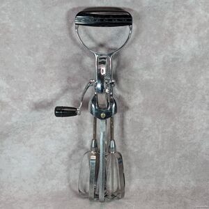 Vintage EKCO Hand Crank Egg Beater Mixer Chrome & Black Manual Kitchen Tool